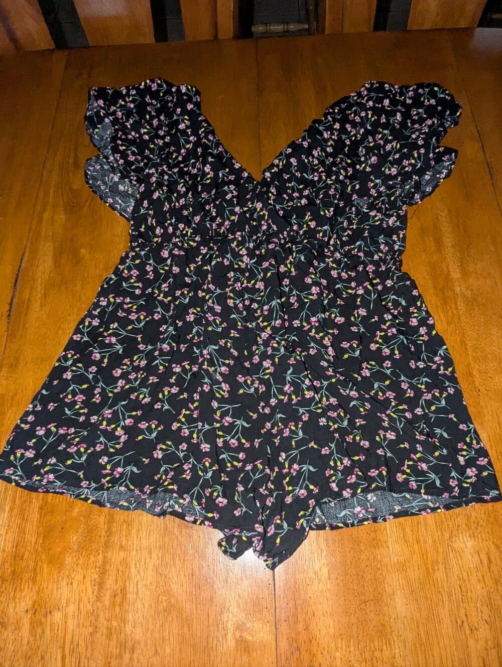 SHEIN Curve Black Floral V-Neck Romper Flutter Sleeves XL